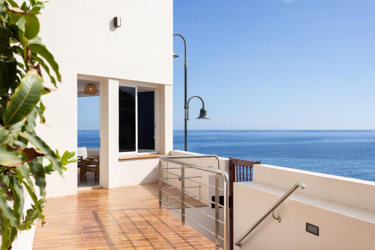 Home2Book Stunning Beachfront House With Sea Views Candelaria Exterior foto