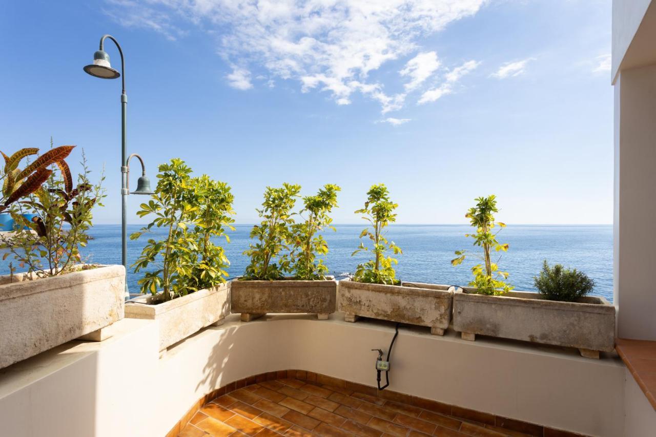 Home2Book Stunning Beachfront House With Sea Views Candelaria Exterior foto